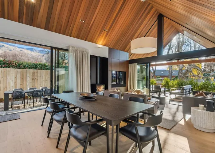 Macandrew Luxury Wanaka